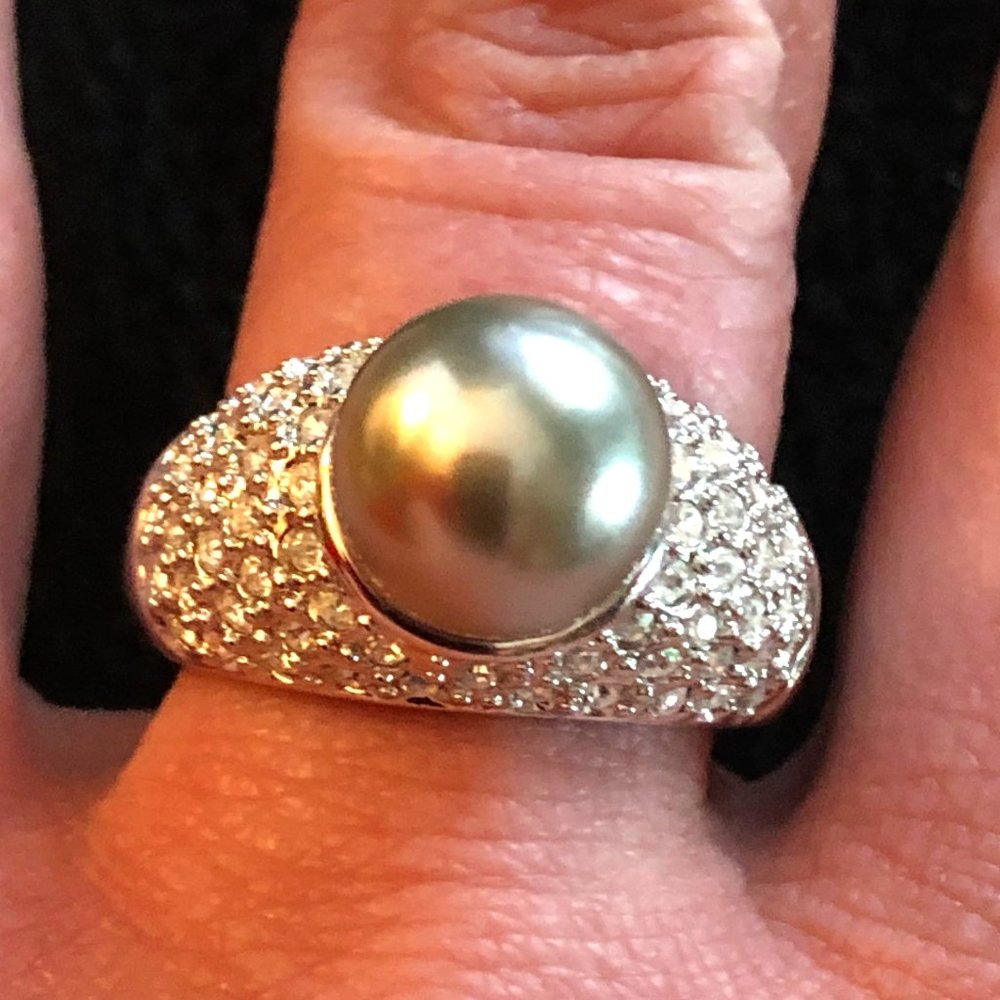 Gray Pearl Crystal Ring White Gold P Camille Lucie